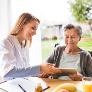 Più vicini, più umani: il valore dell’assistenza domiciliare